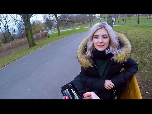 ❤️ Swallows hot cum coigreach airson airgead - blowjob anns a 'phàirc le Eva Elfie ❤  Super porn  aig gd.sex-porntube.ru ❤
